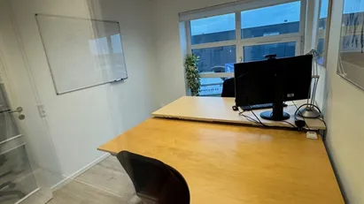 Kontor, showroom, produktion/lager - 1 min fra mortorvejen